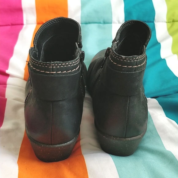 Rockport Cobb Hill Nicole Black Zip Ankle Booties Size 7 Wide - Picture 3 of 5